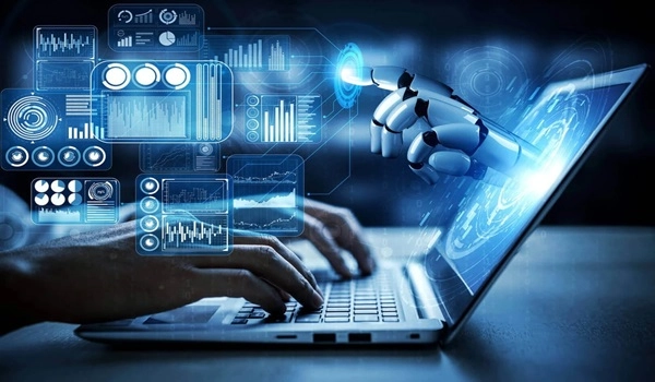 Supervised Learning được huấn luyện dựa trên các tập dữ liệu được gắn nhãn